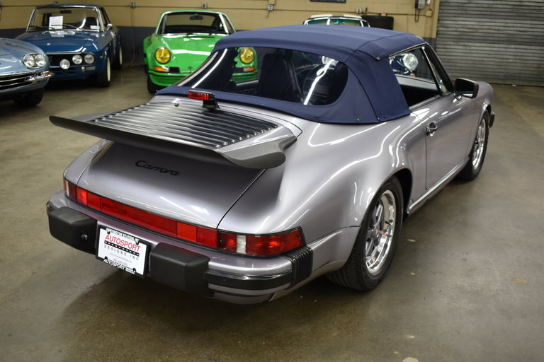 Porsche 911 Carrera 3.2 (US)
