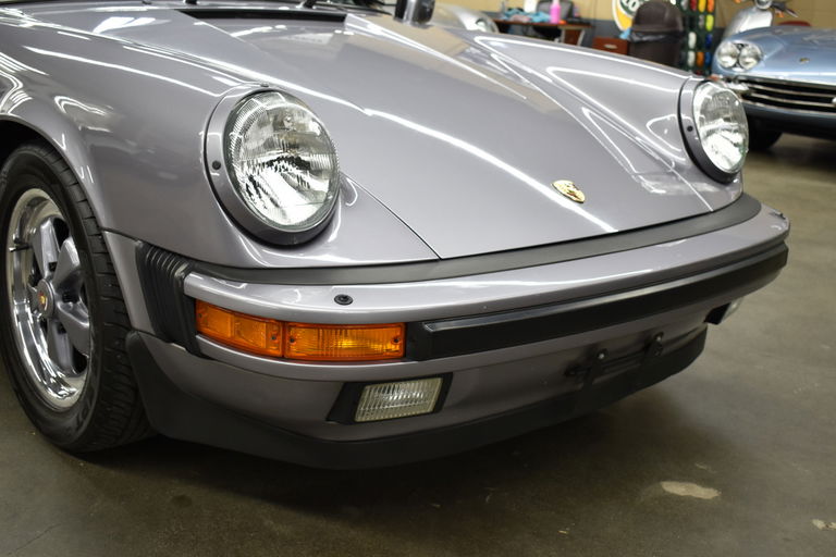 Porsche 911 Carrera 3.2 (US)