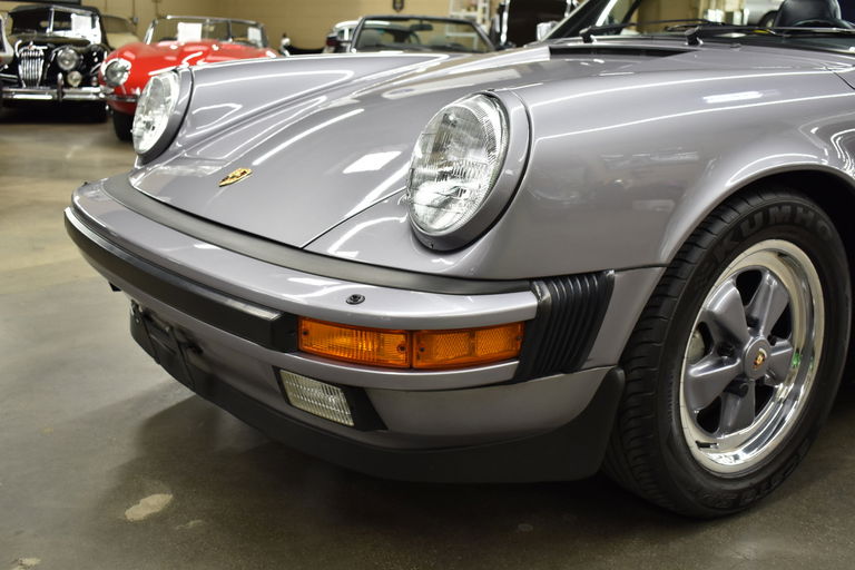 Porsche 911 Carrera 3.2 (US)