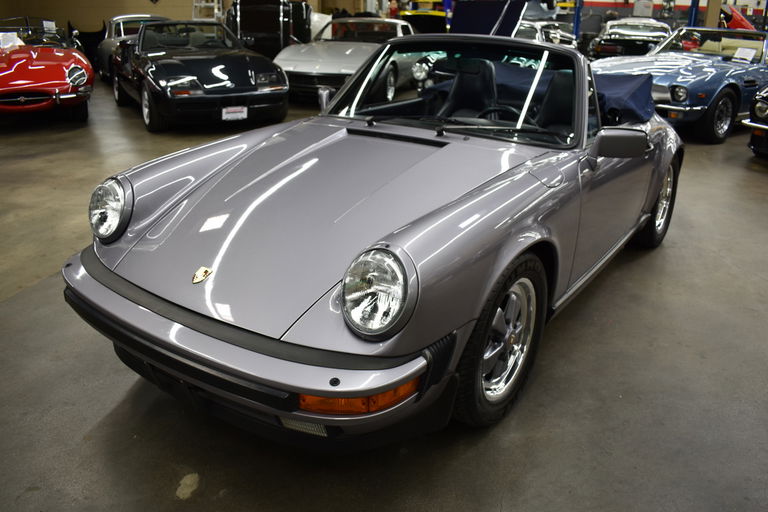 Porsche 911 Carrera 3.2 (US)