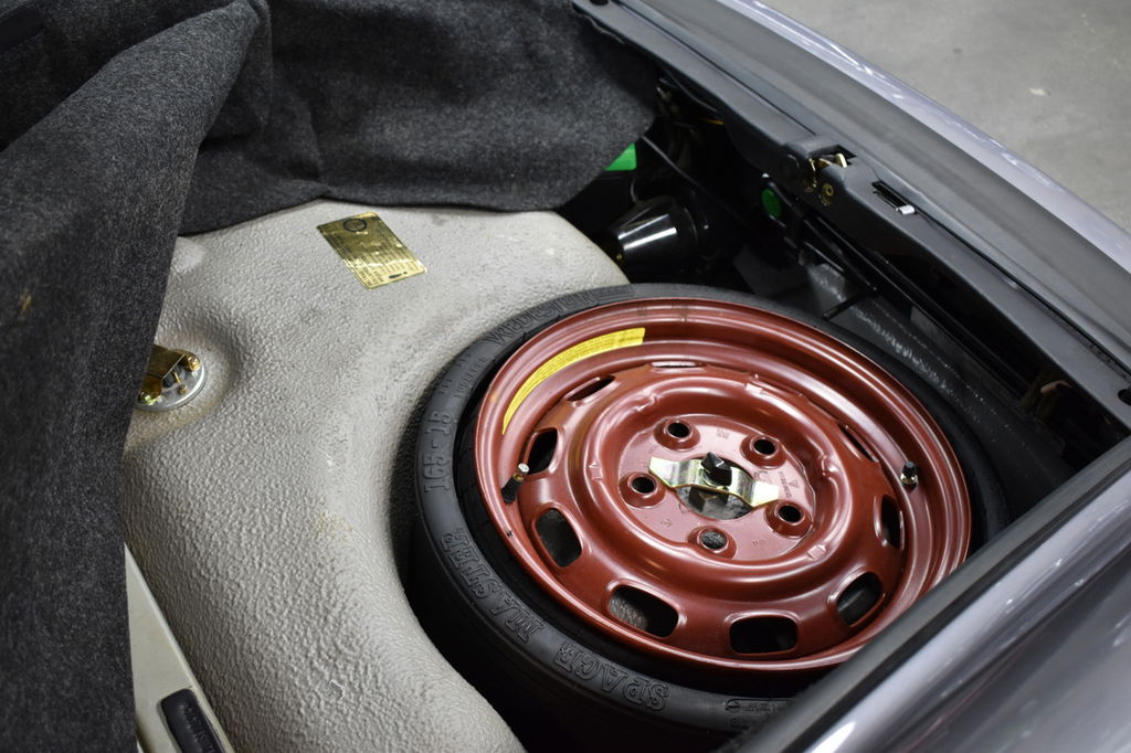 Porsche 911 Carrera 3.2 (US)