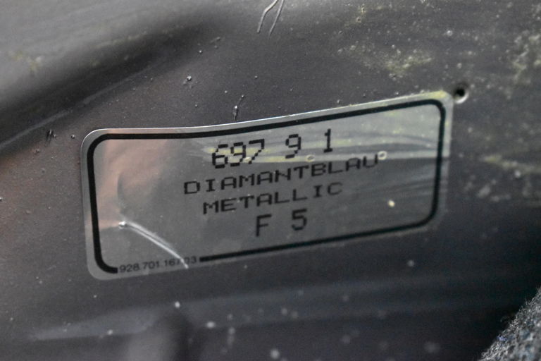 Porsche 911 Carrera 3.2 (US)