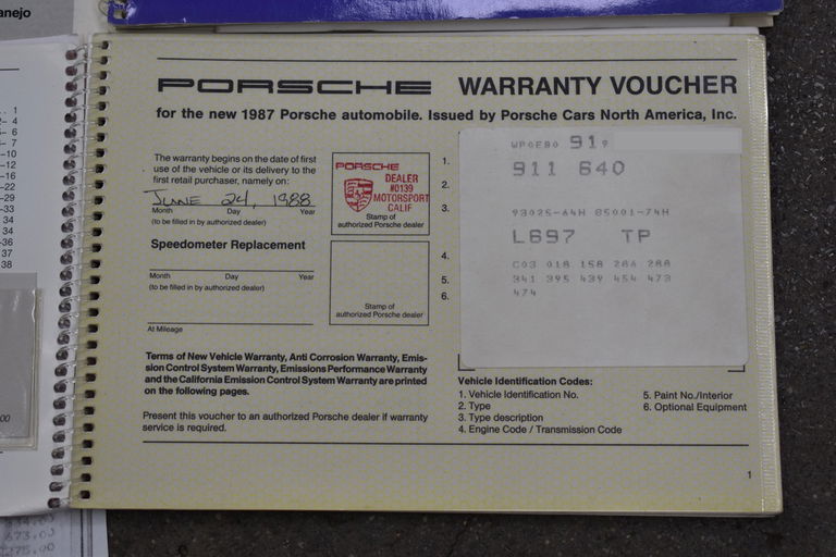 Porsche 911 Carrera 3.2 (US)