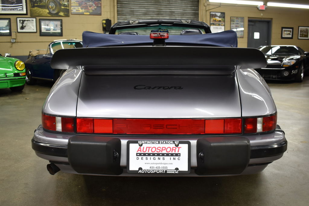 Porsche 911 Carrera 3.2 (US)