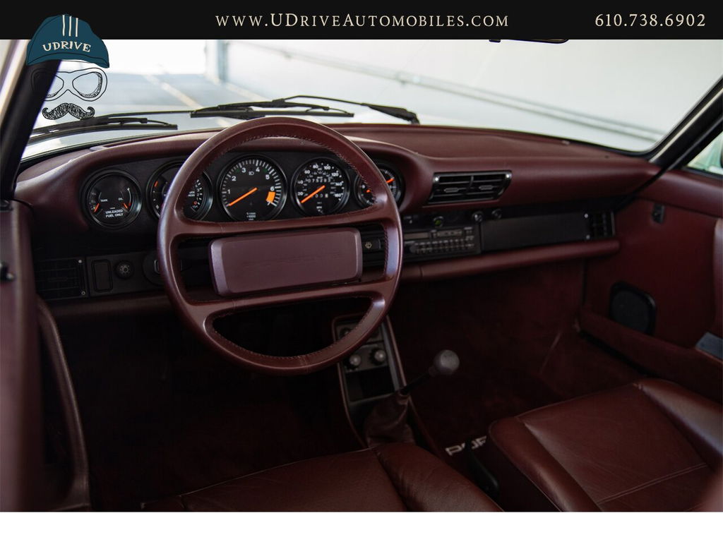 Porsche 911 Carrera 3.2 (US)