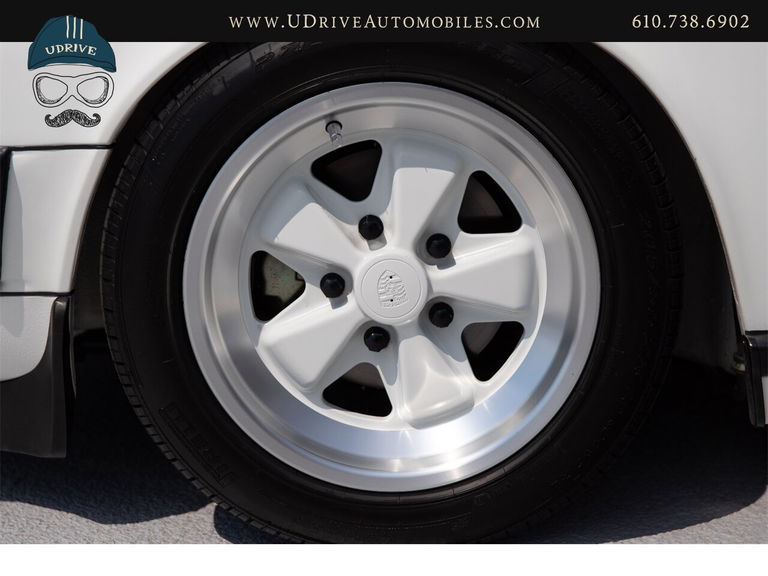 Porsche 911 Carrera 3.2 (US)