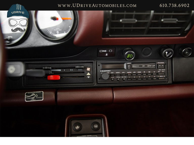 Porsche 911 Carrera 3.2 (US)