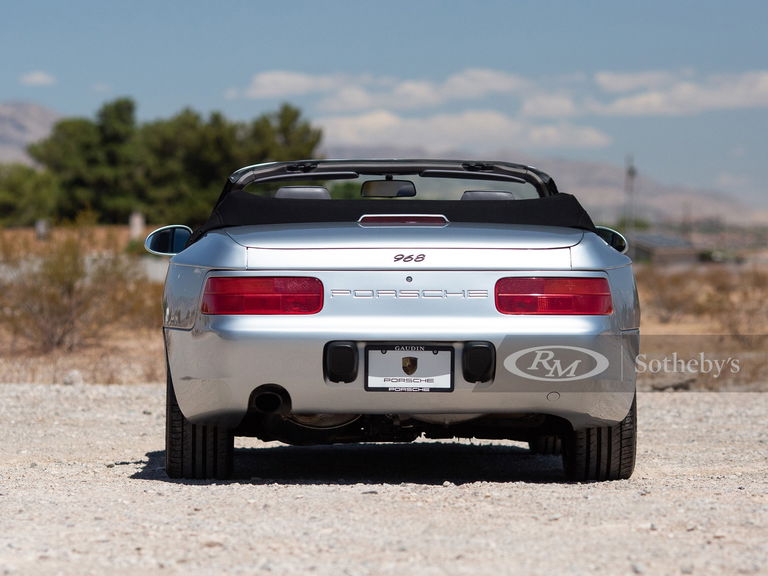 Porsche 968