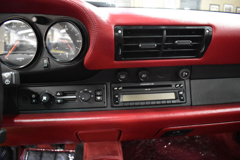 Porsche 993 Carrera 4S