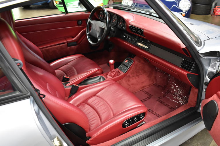 Porsche 993 Carrera 4S