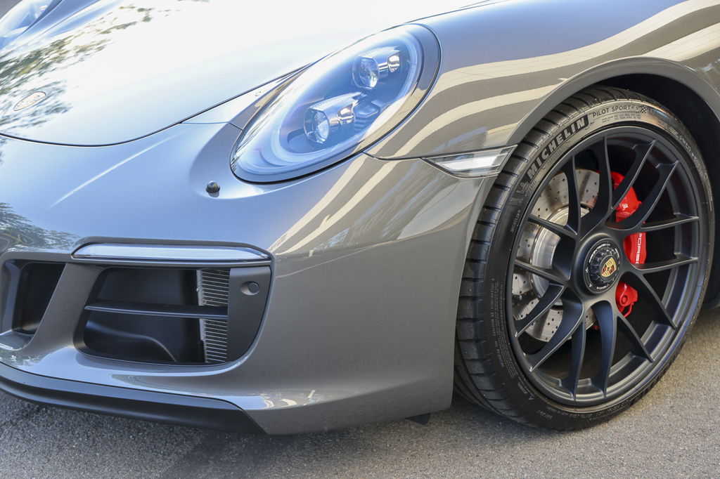 Porsche 991.2 Carrera 4 GTS