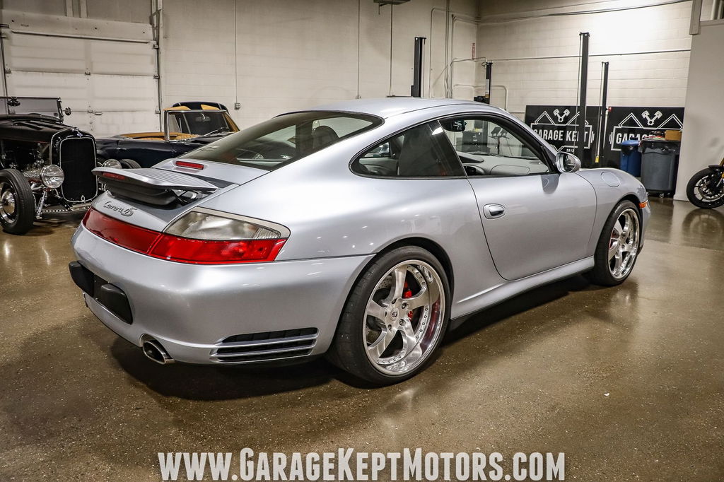 Porsche 996 Carrera 4S