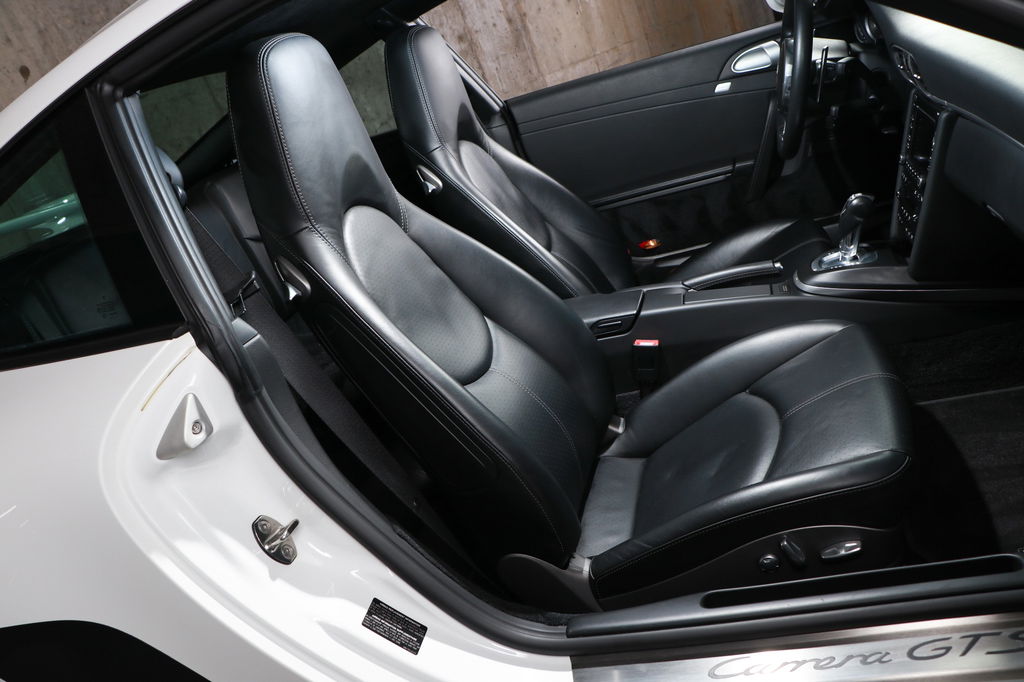 Porsche 997.2 Carrera GTS