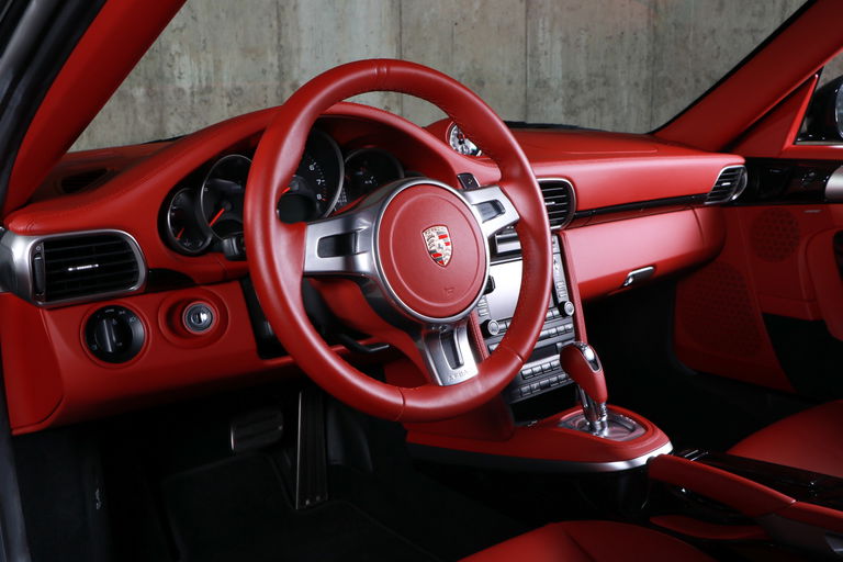 Porsche 997.2 Carrera GTS