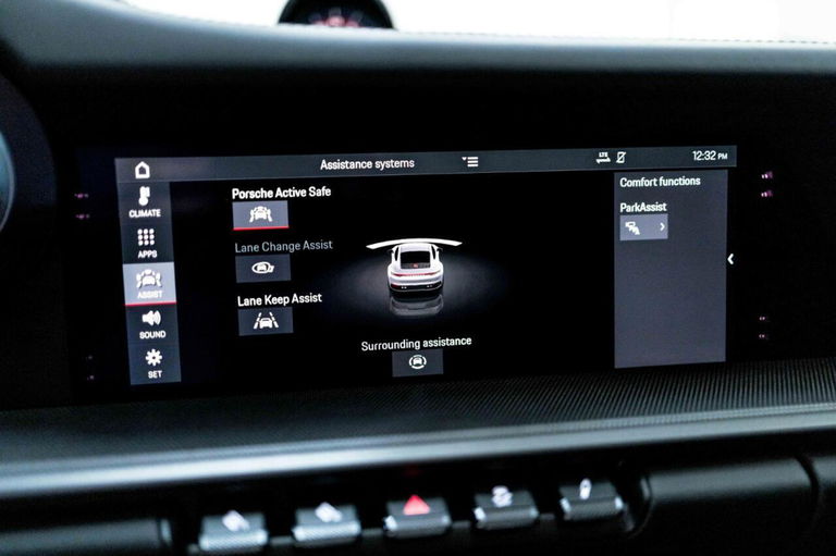 Porsche 992 Carrera 4S