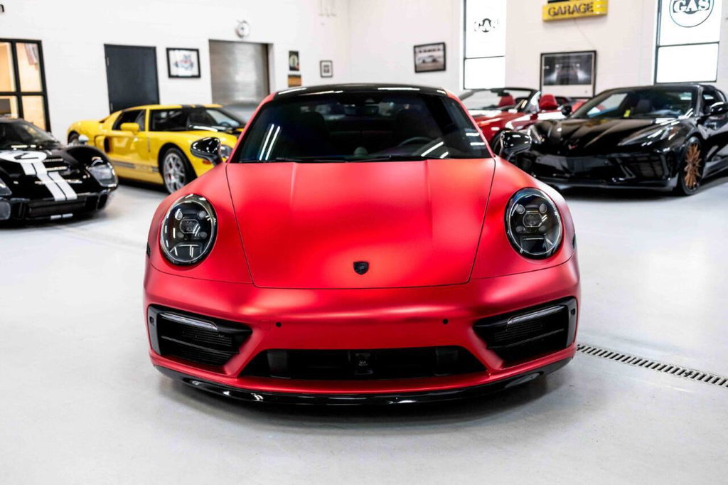 Porsche 992 Carrera 4S