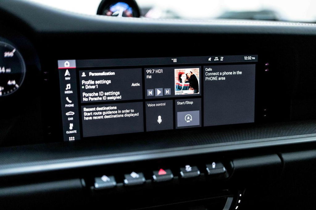 Porsche 992 Carrera 4S