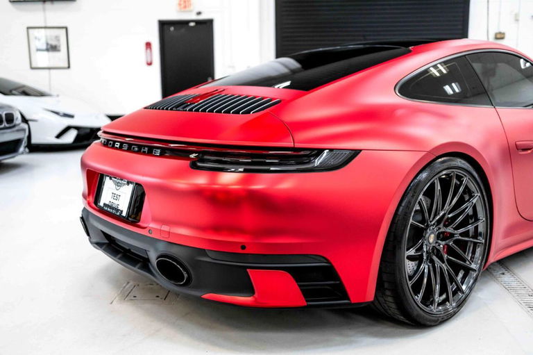Porsche 992 Carrera 4S