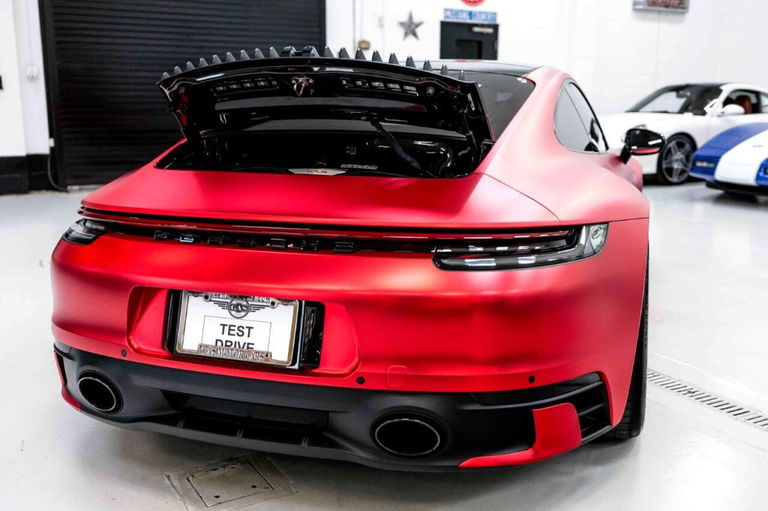 Porsche 992 Carrera 4S