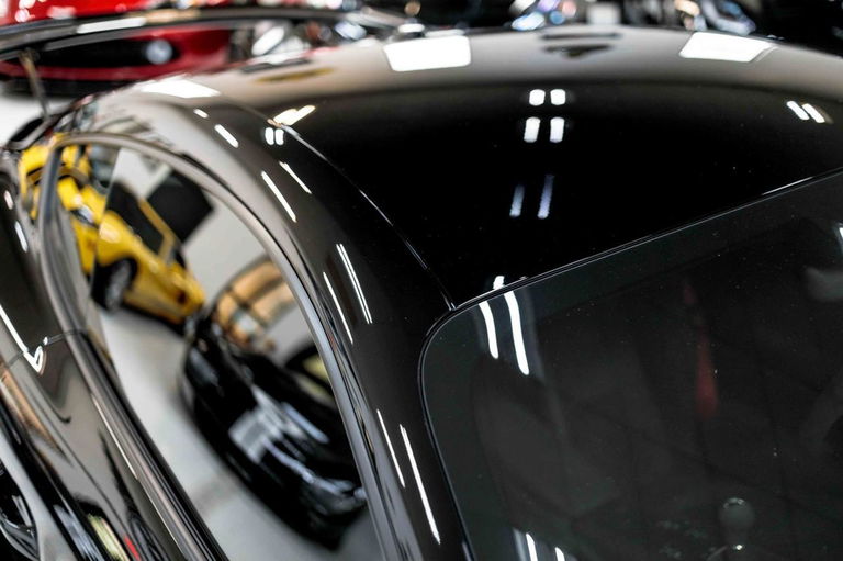 Porsche 718 Cayman GT4