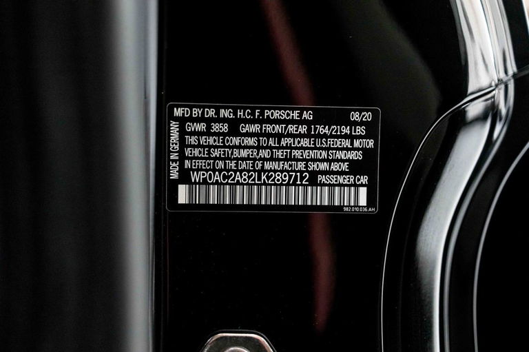 Porsche 718 Cayman GT4