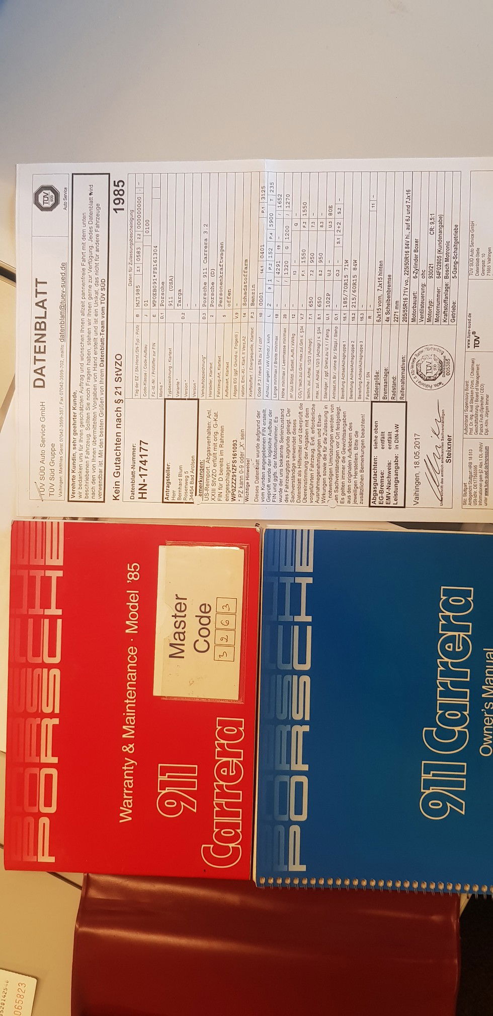 Porsche 911 Carrera 3.2