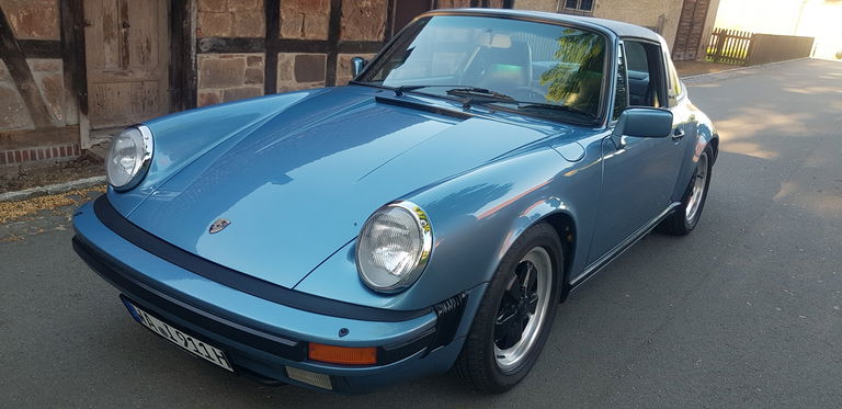 Porsche 911 Carrera 3.2