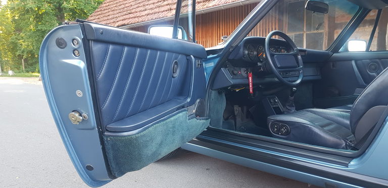 Porsche 911 Carrera 3.2