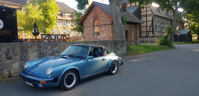 Porsche 911 Carrera 3.2