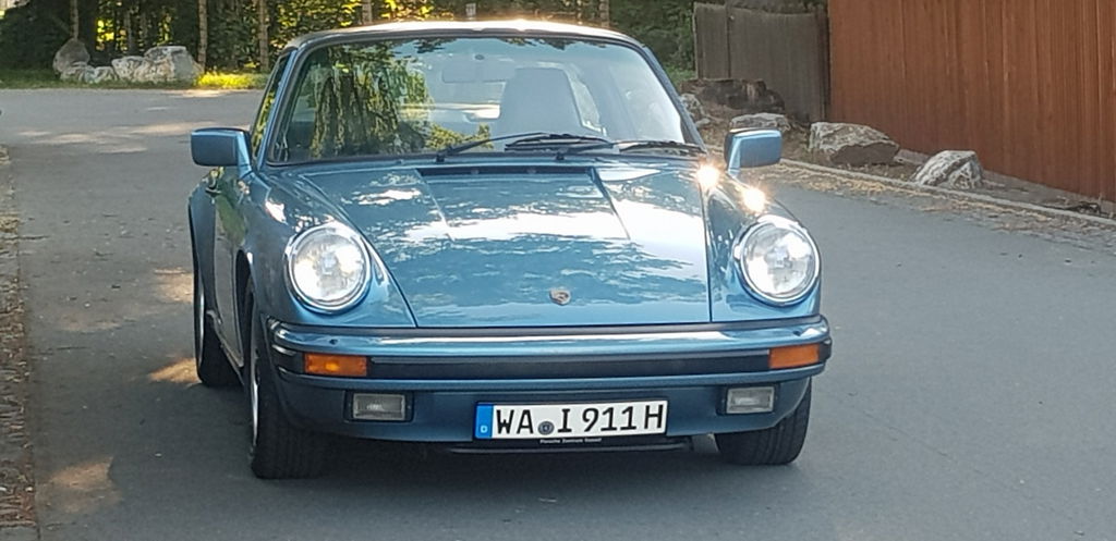 Porsche 911 Carrera 3.2
