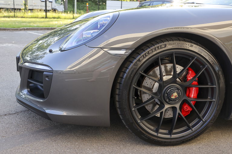 Porsche 991.2 Carrera 4 GTS