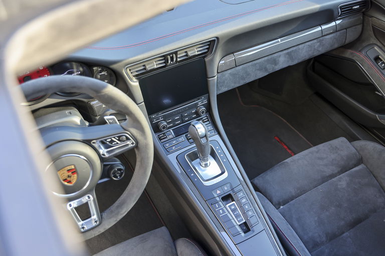 Porsche 991.2 Carrera 4 GTS