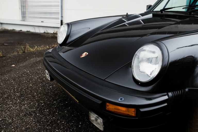 Porsche 911 Turbo 3.3