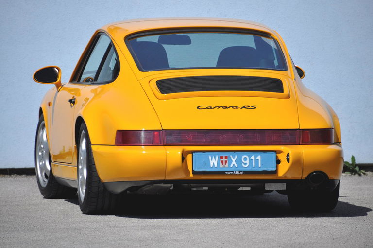 Porsche 964 Carrera RS