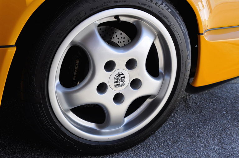 Porsche 964 Carrera RS