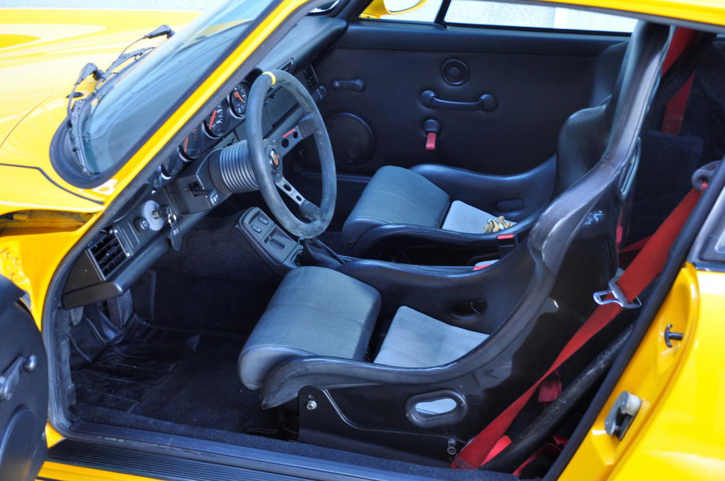 Porsche 964 Carrera RS