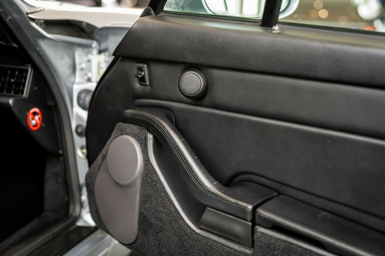 Porsche 993 Carrera 4