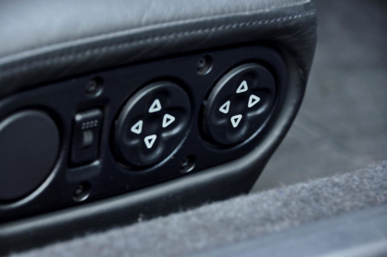 Porsche 993 Carrera 4S