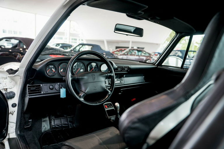 Porsche 993 Carrera RS