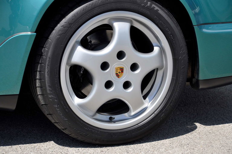 Porsche 964 Carrera 2