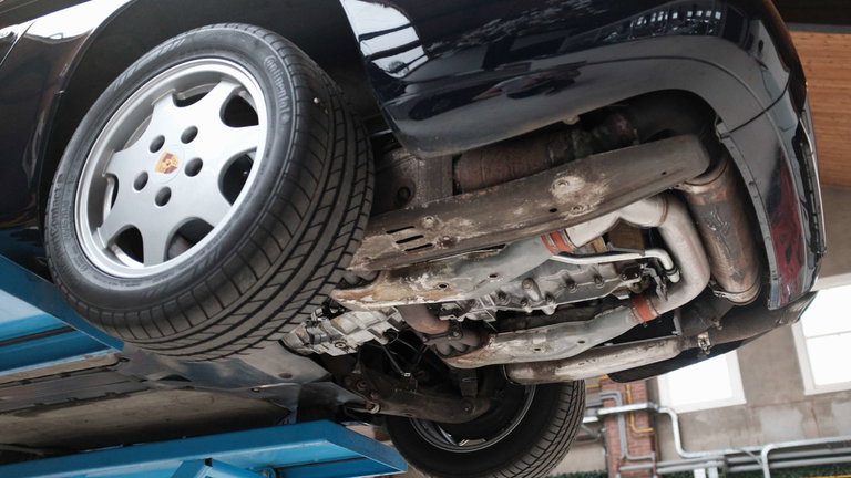 Porsche 964 Carrera 4