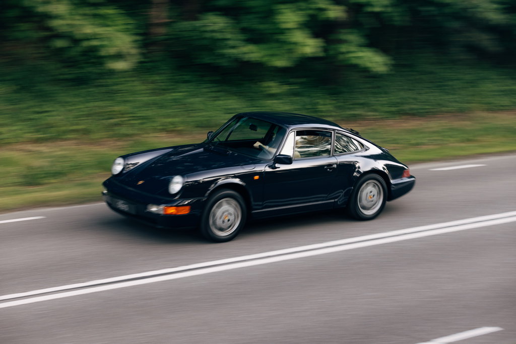 1989 Porsche 964 Carrera 4 in Blue (L347) for sale!