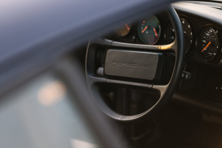 Porsche 964 Carrera 4