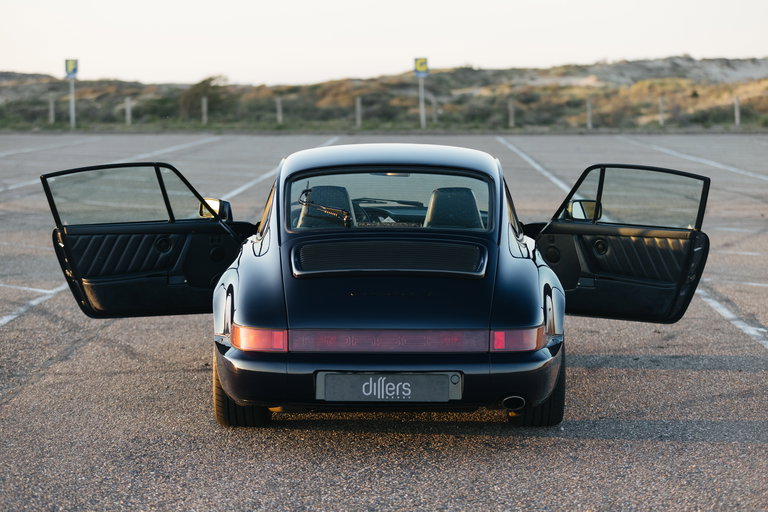 Porsche 964 Carrera 4