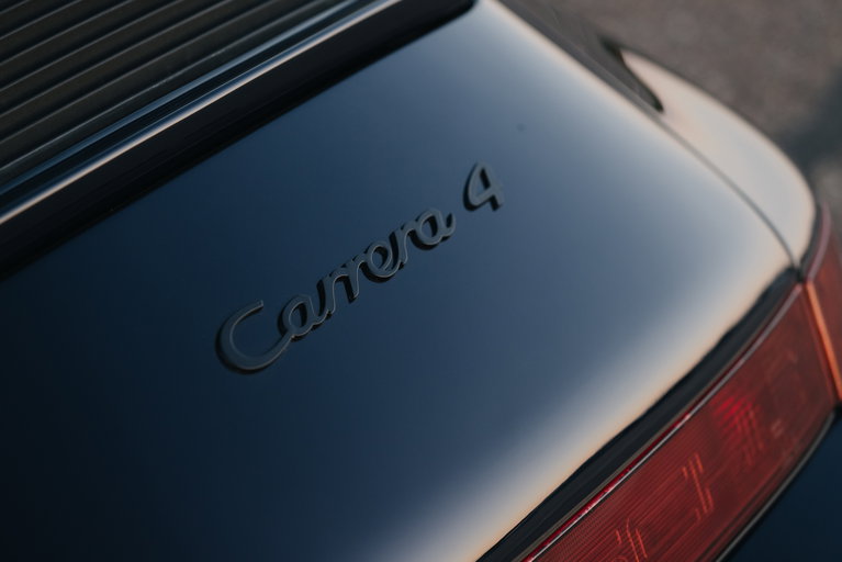 Porsche 964 Carrera 4