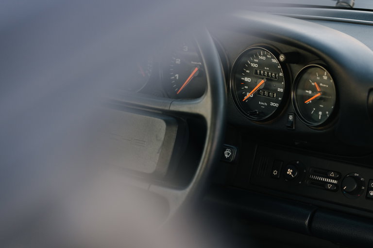 Porsche 964 Carrera 4