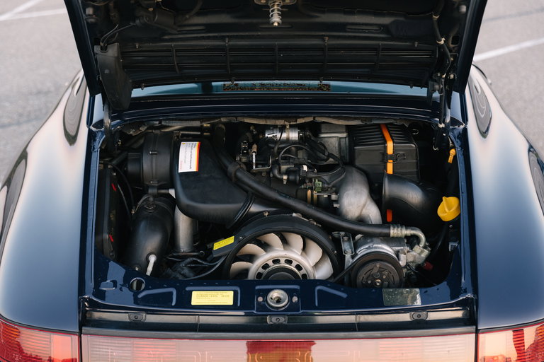 Porsche 964 Carrera 4