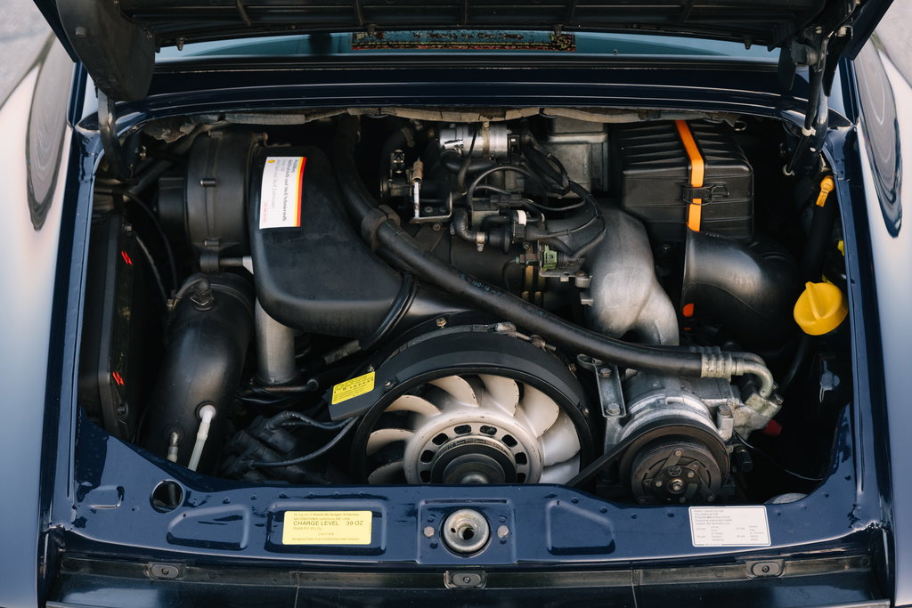 Porsche 964 Carrera 4