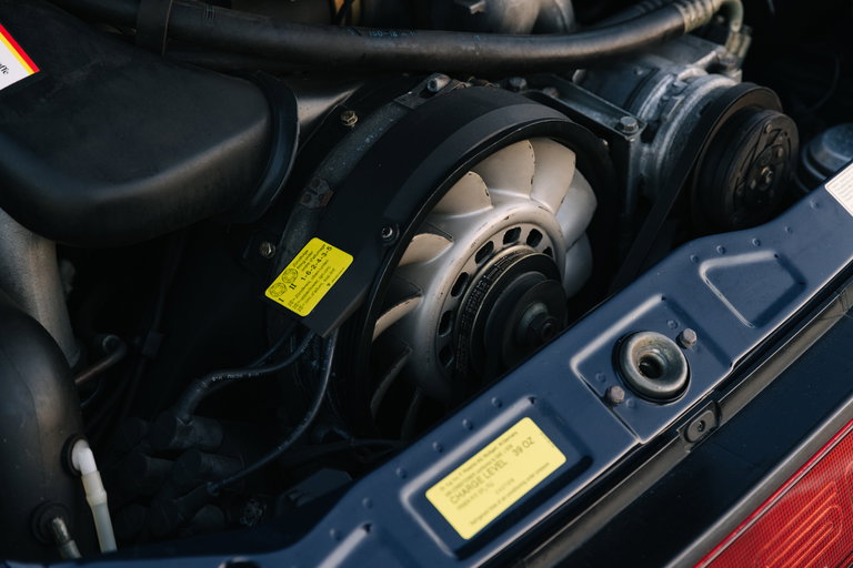 Porsche 964 Carrera 4