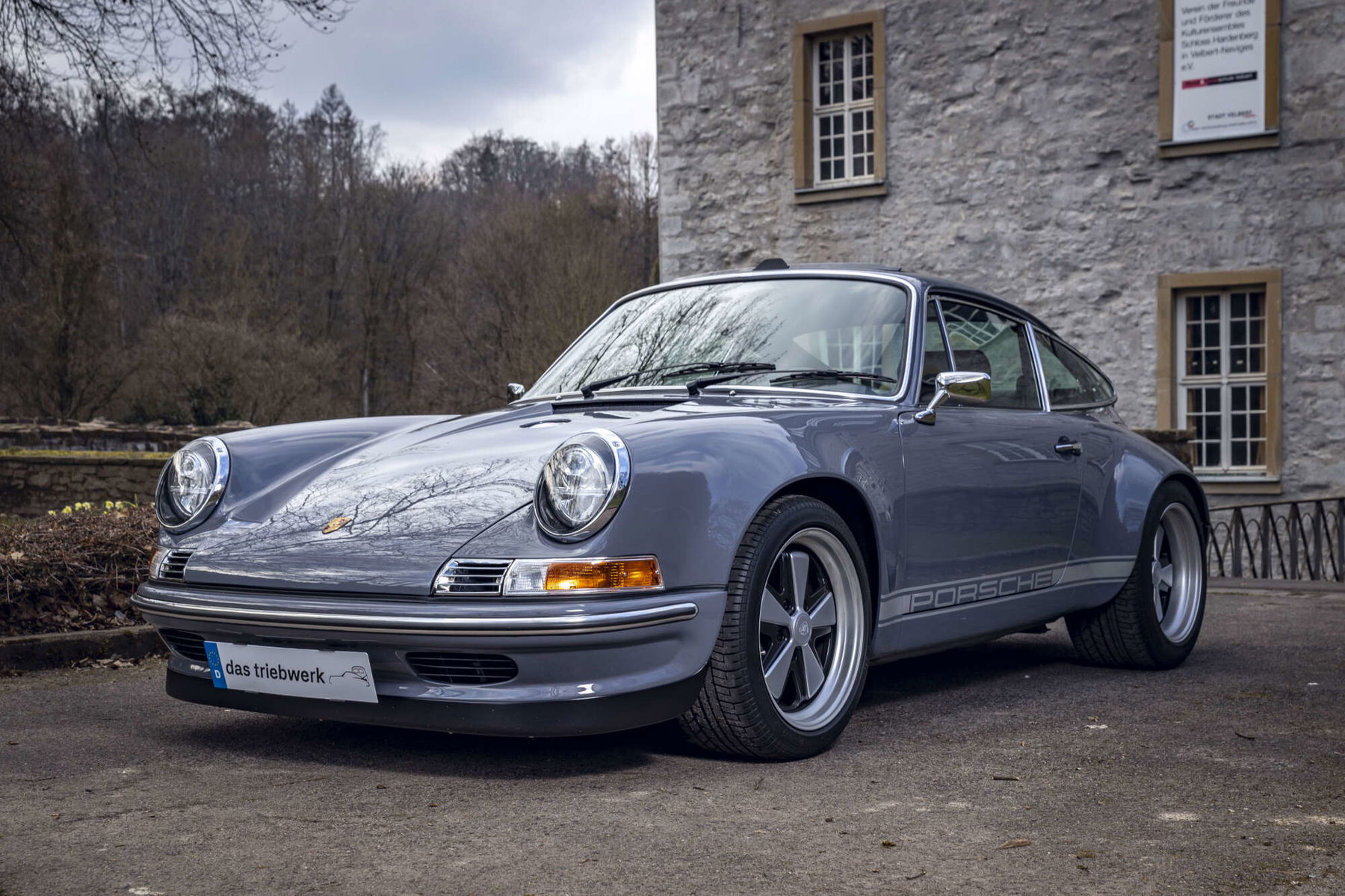 Porsche 911 Backdate